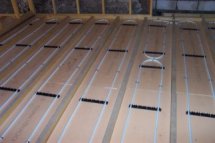 photo of underfloor heating in slab plus screed for prepared for hardwood